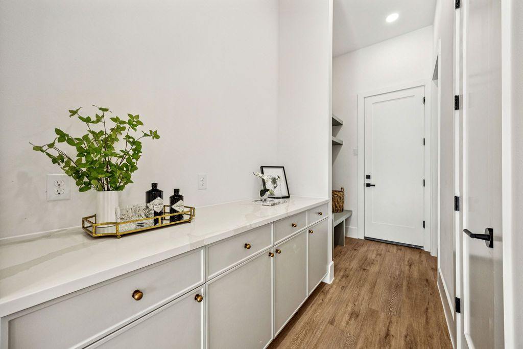 Walk-in pantry